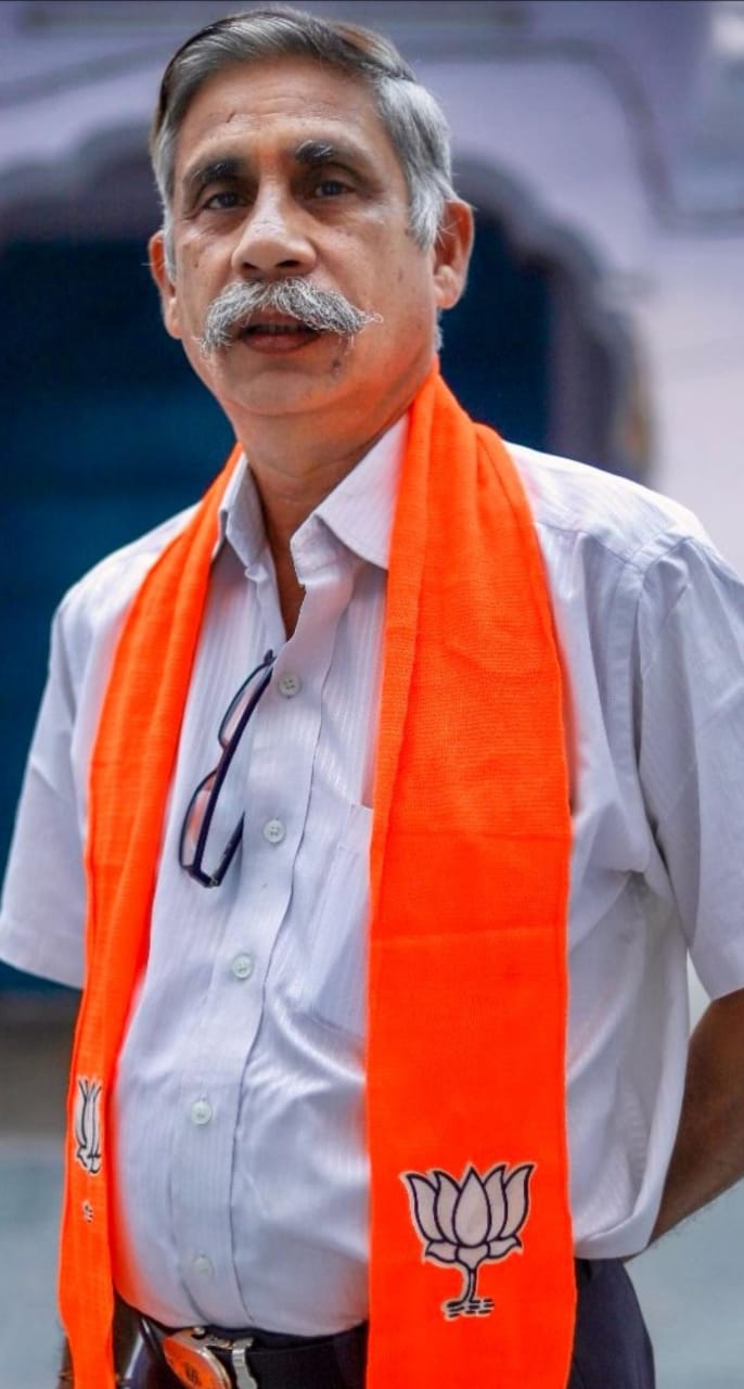 BHUSHAN SHARMA (Charactor Artist)